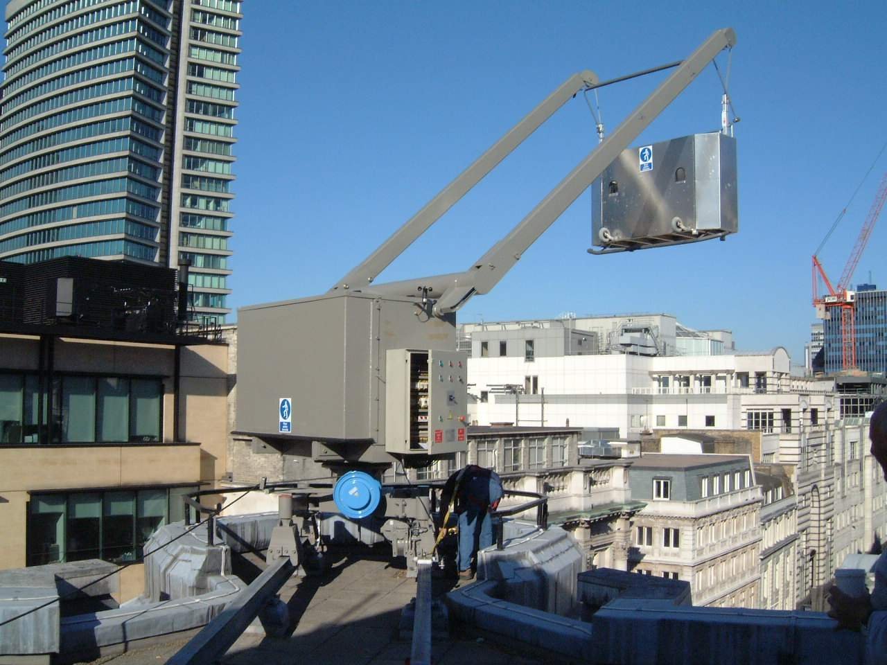 Building Maintenance Units (BMU)